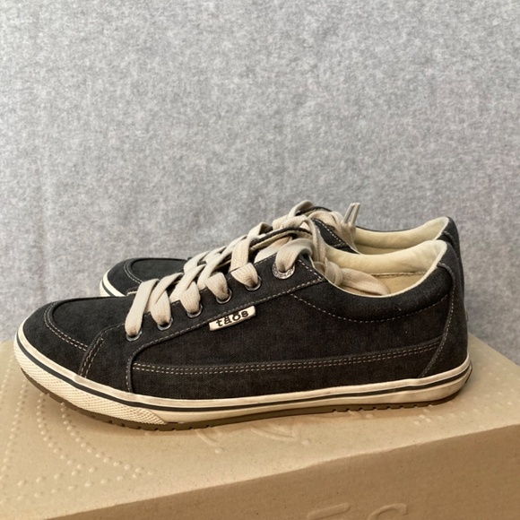 Taos Moc Star Sneakers Women’s Size 7 Low Profile Comfort Shoe With Box - Picture 5 of 11